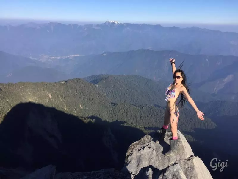 【網紅墮崖】台「比堅尼登山客」疑遇大雨凍死 上月斷崖失足受傷