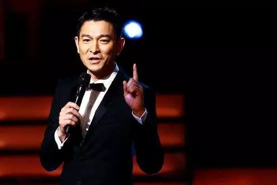 劉德華?成龍?原來這些明星的名字,都不是他們的原名