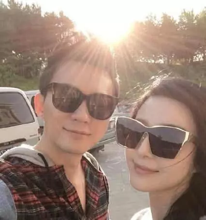 花了近十年整容,最終自食其果,把老公整成李晨…生完孩子發現「悲劇騙局」,假范冰冰崩潰離婚!