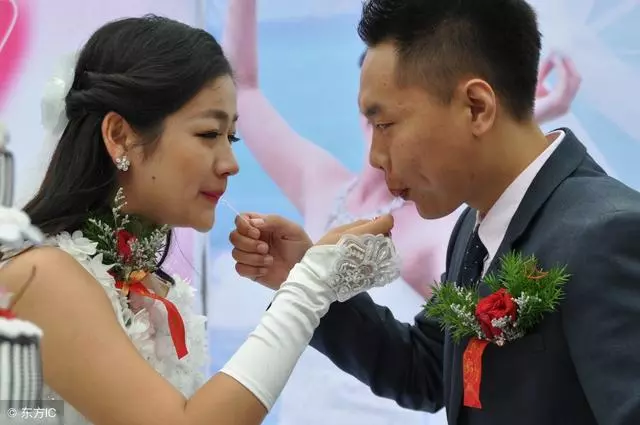丈母娘要10萬彩禮,我很不情願,結婚後才發現我賺了