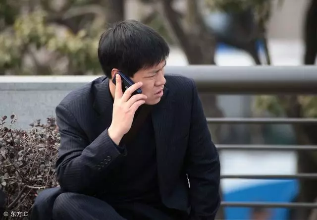 嫁給一個有錢老公,我想跟他離婚,娘家人卻罵我不知好歹