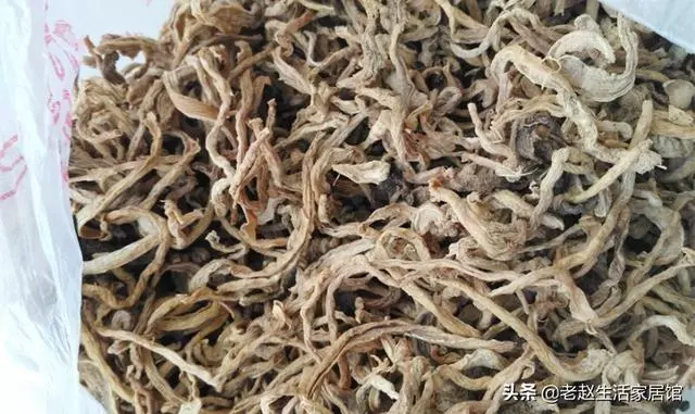 香菇,木耳,腐竹的快速泡發小技巧,用上這幾招,2分鐘頂半小時