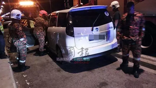 疑受家事困擾少婦載4兒直趨檳大橋