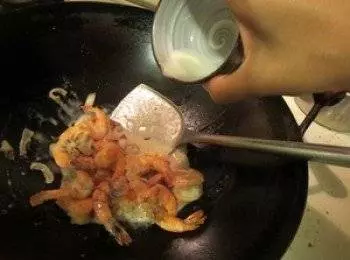 這道奶油蝦吃起來感到creamy ,濃郁奶油味,好好吃哦