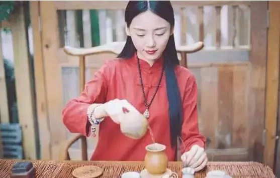 會說話的人讓人不生氣,個人修養,不看後悔