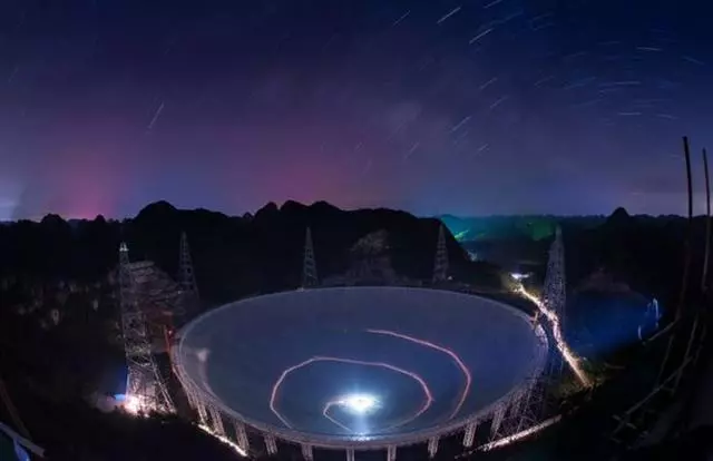 為什麼霍金生前會擔憂人類接觸外星文明?