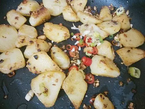 冬天，隔三差五吃這菜，維C是蘋果10倍，強身健體，小孩不易生病