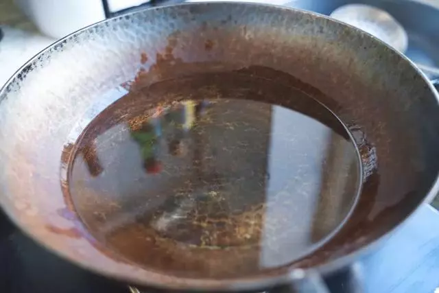 一碗麵粉,三個雞蛋,賀年小吃沙琪瑪,在家輕鬆做起來!
