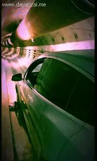 美國土豪為解決上班堵車問題,挖了一條通往公司的隧道,有錢任性