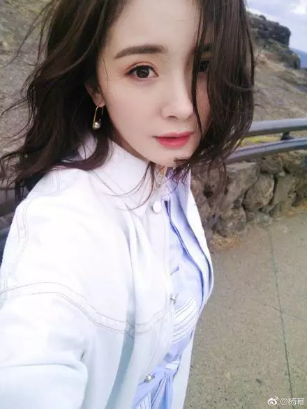 我想變楊冪!女粉450萬整成楊冪! 整容後全民跪