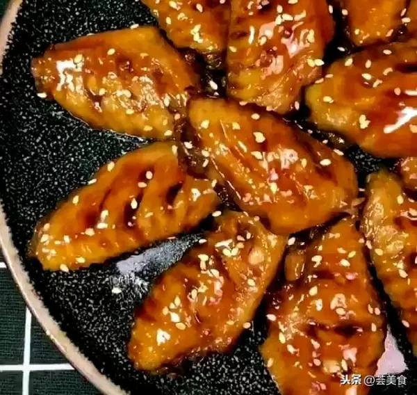 可樂雞翅其實「超簡單」,只需簡單「三步驟」!剛進廚房的新手也輕鬆駕馭!