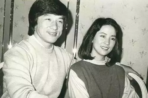 成龍坦言「和老婆林鳳嬌已沒有愛情」!結婚第一天就想結束!