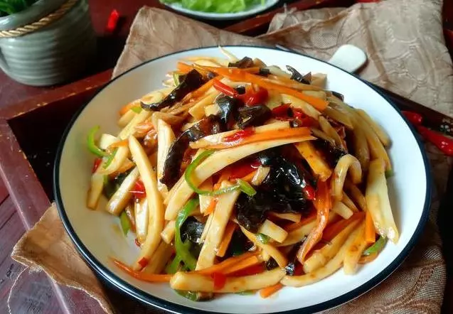 春節家宴,比大魚大肉還受歡迎的15道小炒,清淡爽口,營養均衡