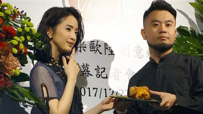默默行善6年!林依晨弟弟開餐廳「送客人一包小禮物」 他回家「打開後眼眶泛淚」:姊弟都是菩薩