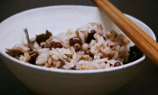 米飯吃多了也會膩,快來試試這15款雜糧飯的做法,營養健康味道好