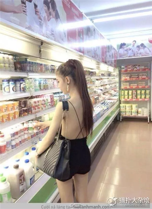 44張爆笑圖 老師,以後上課穿這樣的裙子挺好.....看到最後一張圖,我整個下巴都快跌了!