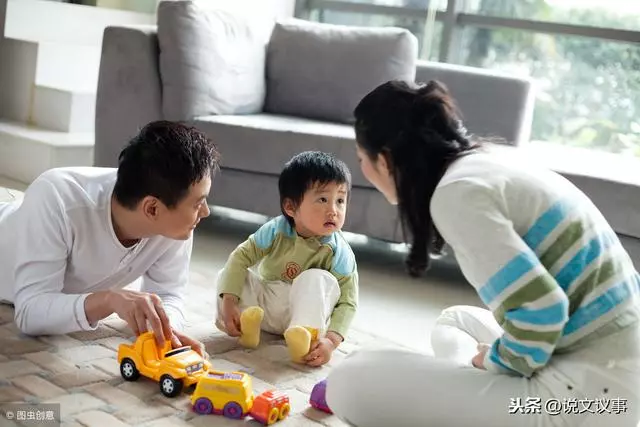 「老婆,媽的房子給弟弟結婚,她要來咱家住」「她要來我就走」