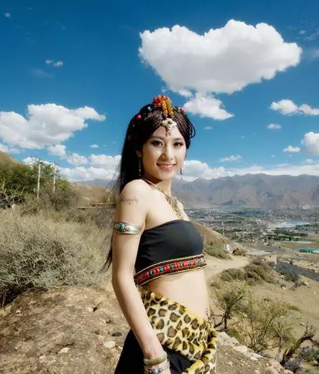 揭秘西藏 [一妻多夫] 的家庭！幾個丈夫如何同床共枕？該如何輪流上床的潛規則！一起上還是輪流的？