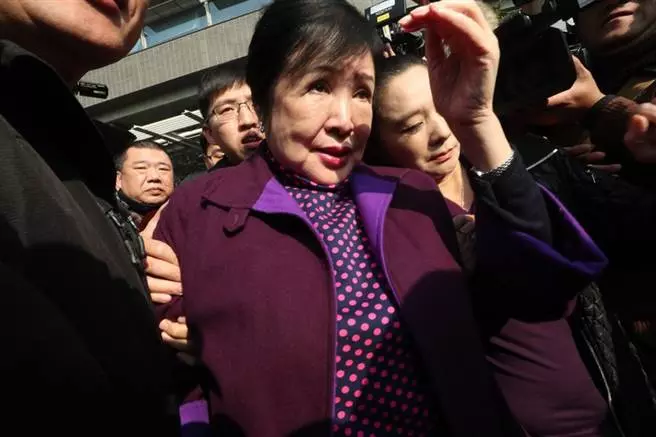 鄭惠中向鄭麗君致歉 葉毓蘭:那馬英九的公道誰還?