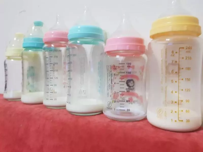 媽媽才懂的「奶瓶30」魔咒 寶寶喝奶一定會剩30c.c.?