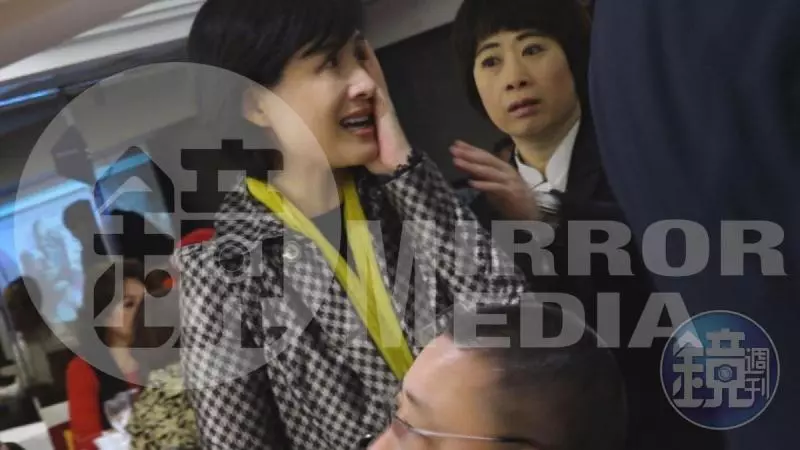 不爽文化部長!資深藝人突襲「直接賞她巴掌」現場全傻住,事後怒嗆「打她剛好而已」下場慘了!