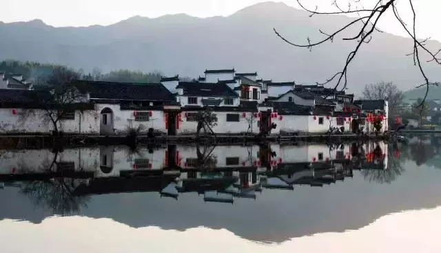 50個非去不可的小鎮,中國上榜3個