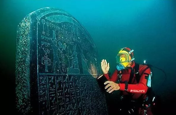 亞特蘭提斯在南極冰下?7大水下古城「發毛程度爆點」日本海底驚見神秘金字塔
