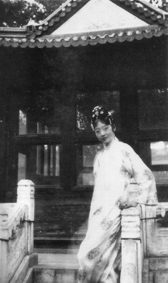 8組穿越「100年前 VS. 現在」老照片 美到像仙女的婉容皇后!