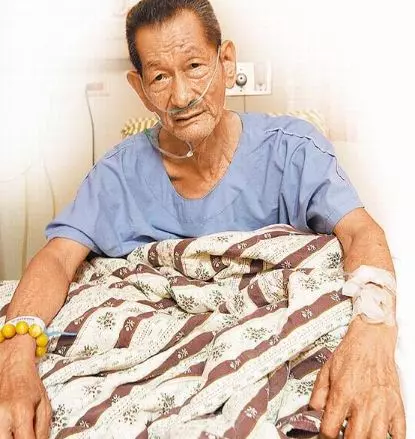 老媽還活得好好「就被兒子送到往生室等歸天」 拍打病床狂喊:我還活著啊!