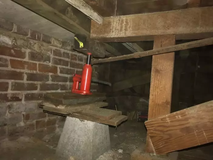 20個讓你光看就想崩潰的「災難級建築」 整個房子都是歪的?!