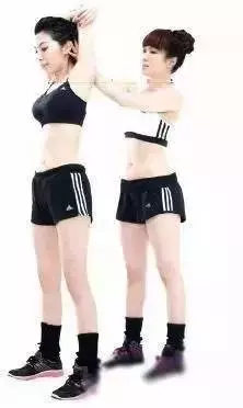 「手臂瑜伽」,愛美女生必看!堅持20天,夏天穿啥都好看!