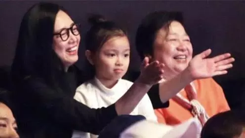 「四大天王」的女兒都「超美」!「黎明的女兒」卻顏值太低,慘到爸爸這樣自嘲!