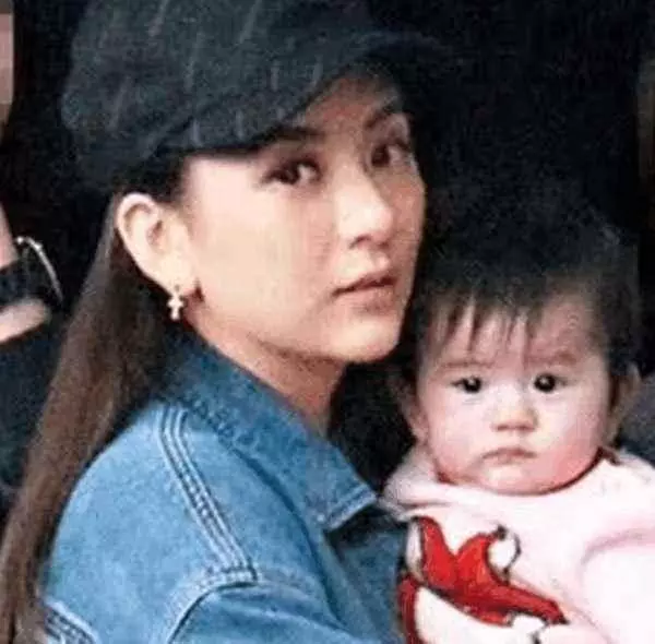 「四大天王」的女兒都「超美」!「黎明的女兒」卻顏值太低,慘到爸爸這樣自嘲!