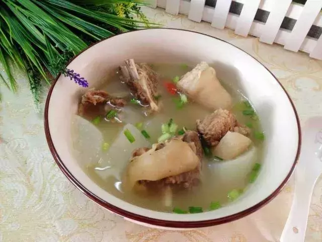 冬天多給孩子喝這10道湯,增強抵抗力又暖身,別等孩子生病了才開始學