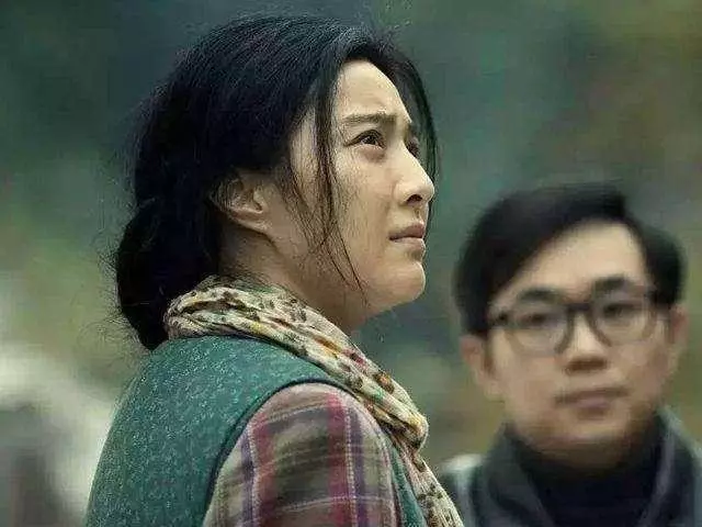 自從有女兒後, 每月給她1500生活費, 父親的一個電話, 她決定離婚