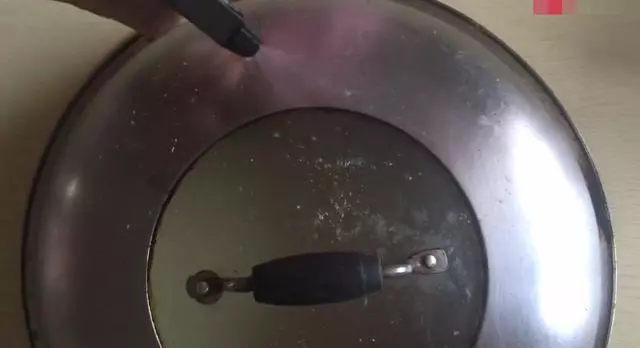 沒想到牙膏加小蘇打這麼厲害,看完我也跟著做了,省錢又實用