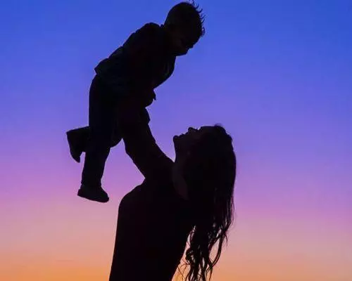 讓你媽把我的女兒還給我,我就去伺候她,否則我寧願離婚