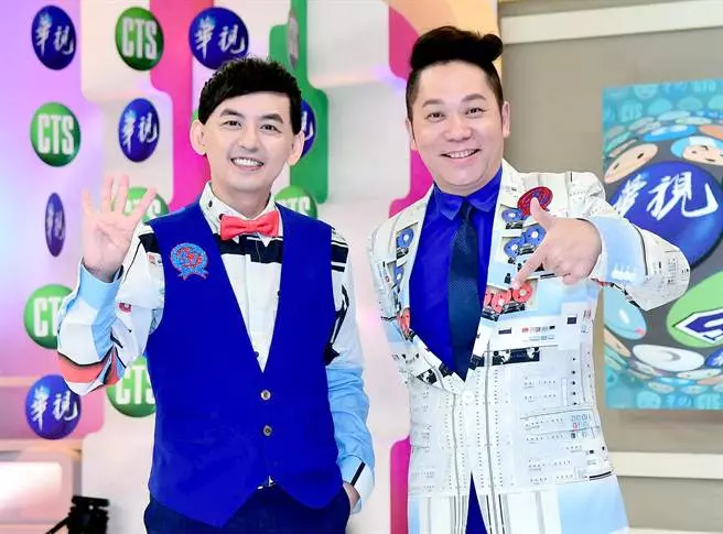 黃子佼揭「當年超級任務」內幕:都是假的 再曝和卜學亮「後台互嗆」30年友誼差點鬧翻