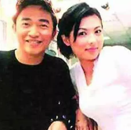 吳宗憲最戀戀不忘的女人,兩次遭遇渣男,如今47歲與兒子相依為命,近照曝光不敢認