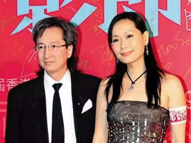 老公被爆出軌8次都選擇原諒,55歲「許仙」葉童近照曝光,瘦成皮包骨認不出,網友:他真的老了