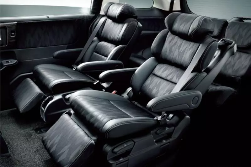 Honda Odyssey 蟬聯大型 MPV 銷售冠軍 ,2019 年式新車即日起開賣!