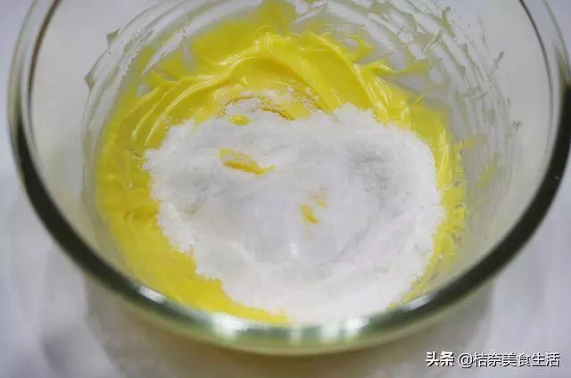 豬年來到,金豬報福,來做個可愛的小豬餅乾