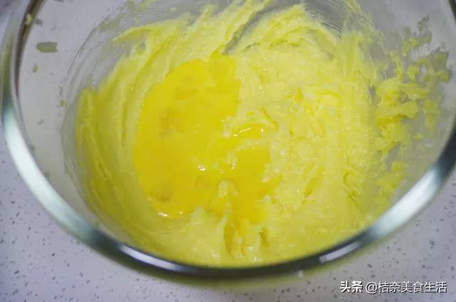 豬年來到,金豬報福,來做個可愛的小豬餅乾