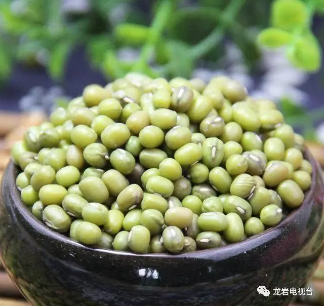 多吃這6樣,把肝「洗」得乾乾淨淨!排肝毒、強肝腎 !