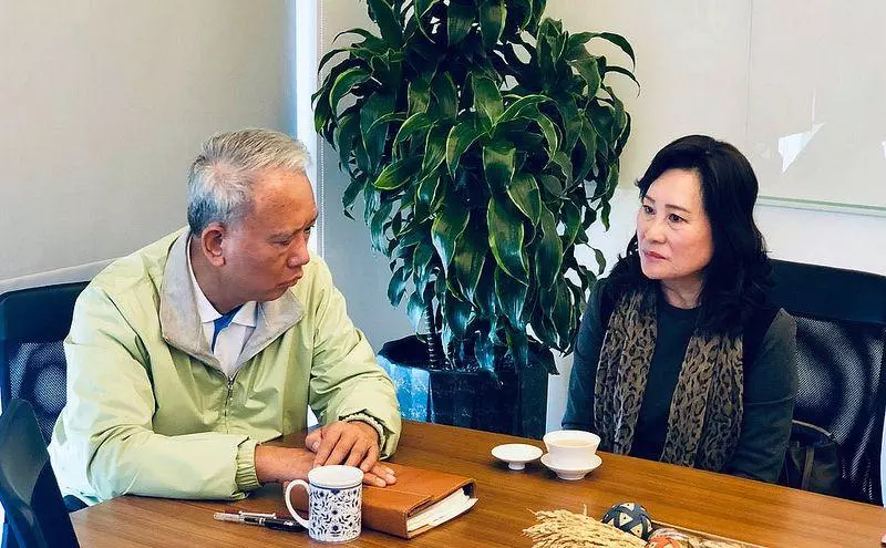 重申組隊決心 魏應充會面師母謝榮瑤