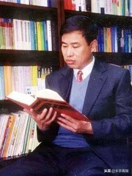 低調了16年,霍建華家庭背景曝光,網友:難怪都說林心如嫁對人了!