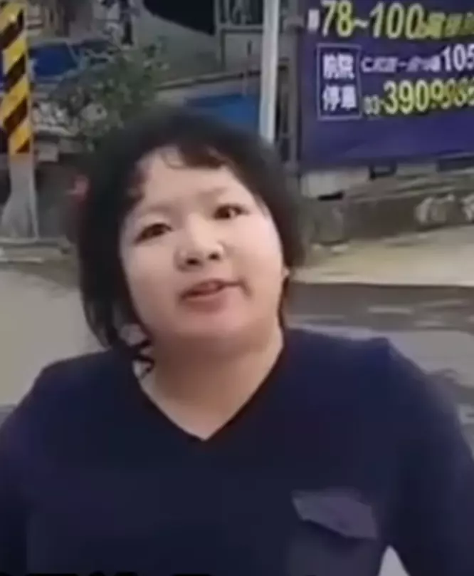 桃園大力女「一秒徒手拆車」開嗆:泥知道我是誰嗎? 車主傻眼「只好叫警察來」最後下場曝光
