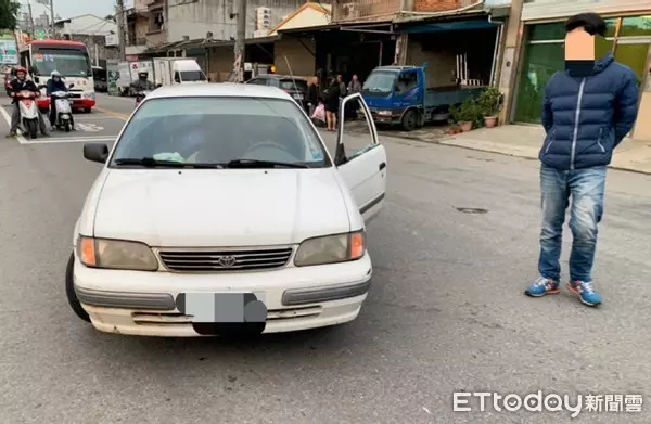 桃園大力女「一秒徒手拆車」開嗆:泥知道我是誰嗎? 車主傻眼「只好叫警察來」最後下場曝光