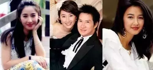 54歲關詠荷素顏帶女兒逛街,面容憔悴頭發枯黃盡顯老態!