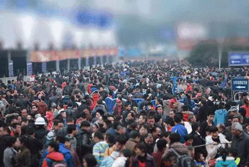 今天開始 新加坡50多萬人回中國了! 你回不回?